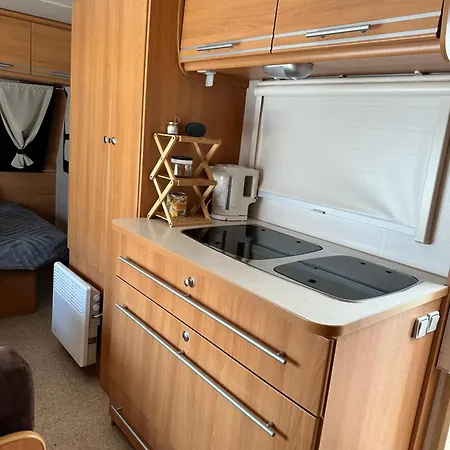 Campsite Surf Wioska Przyczepa Burmistrza *