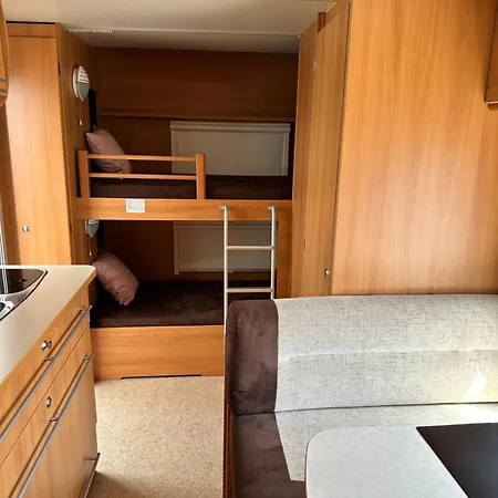 Surf Wioska Przyczepa Burmistrza Campsite Jastarnia